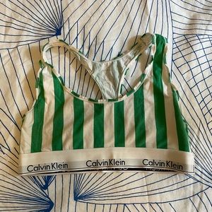 CALVIN KLEIN Sports Bra